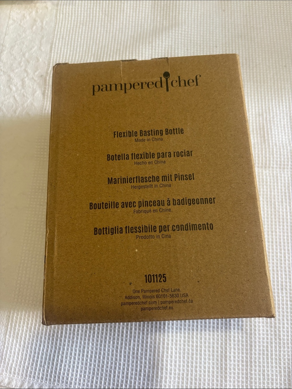 NEW IN BOX PAMPERED CHEF FLEXIBLE BASTING BOTTLE